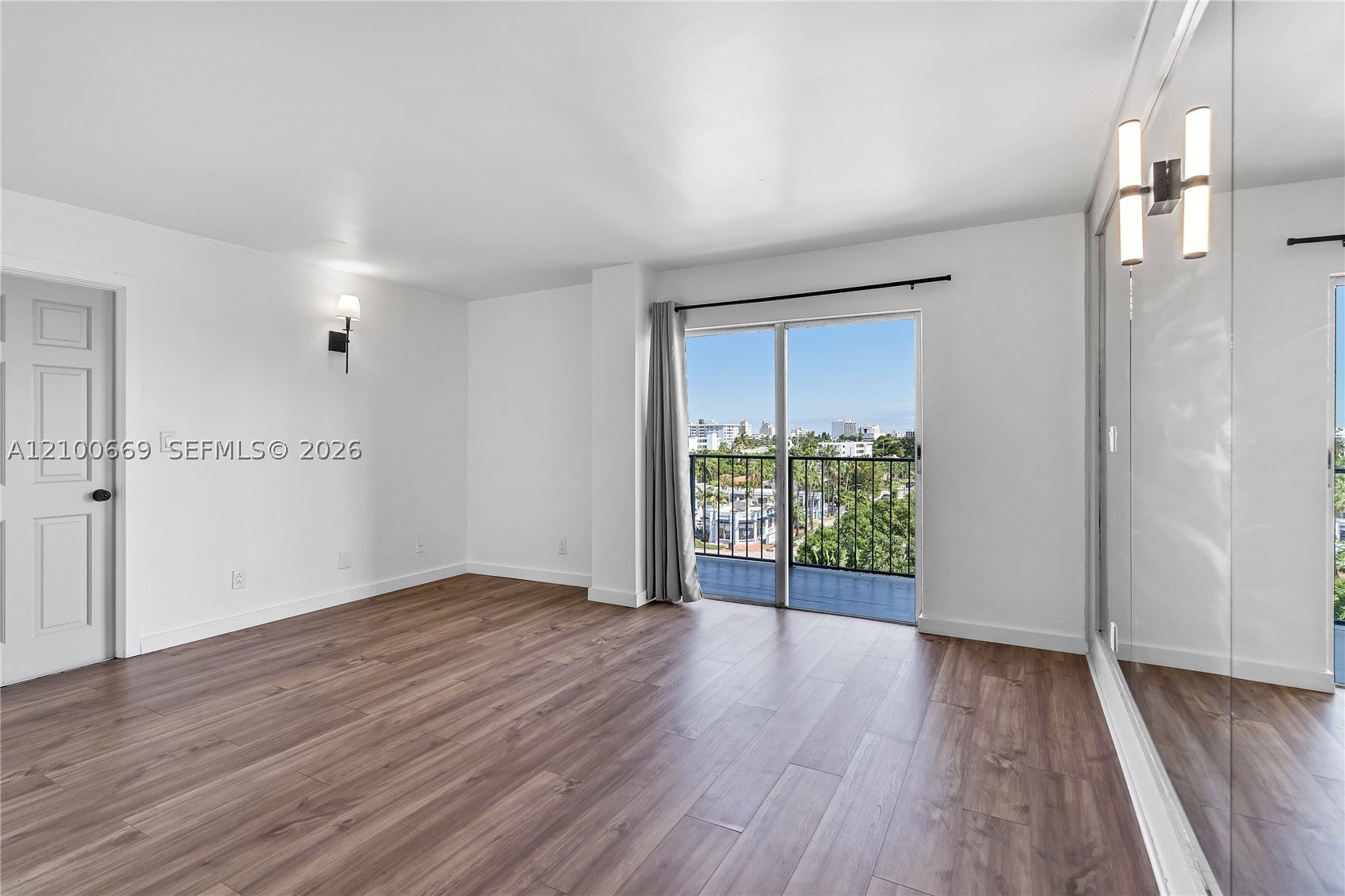 899 West Ave 7A