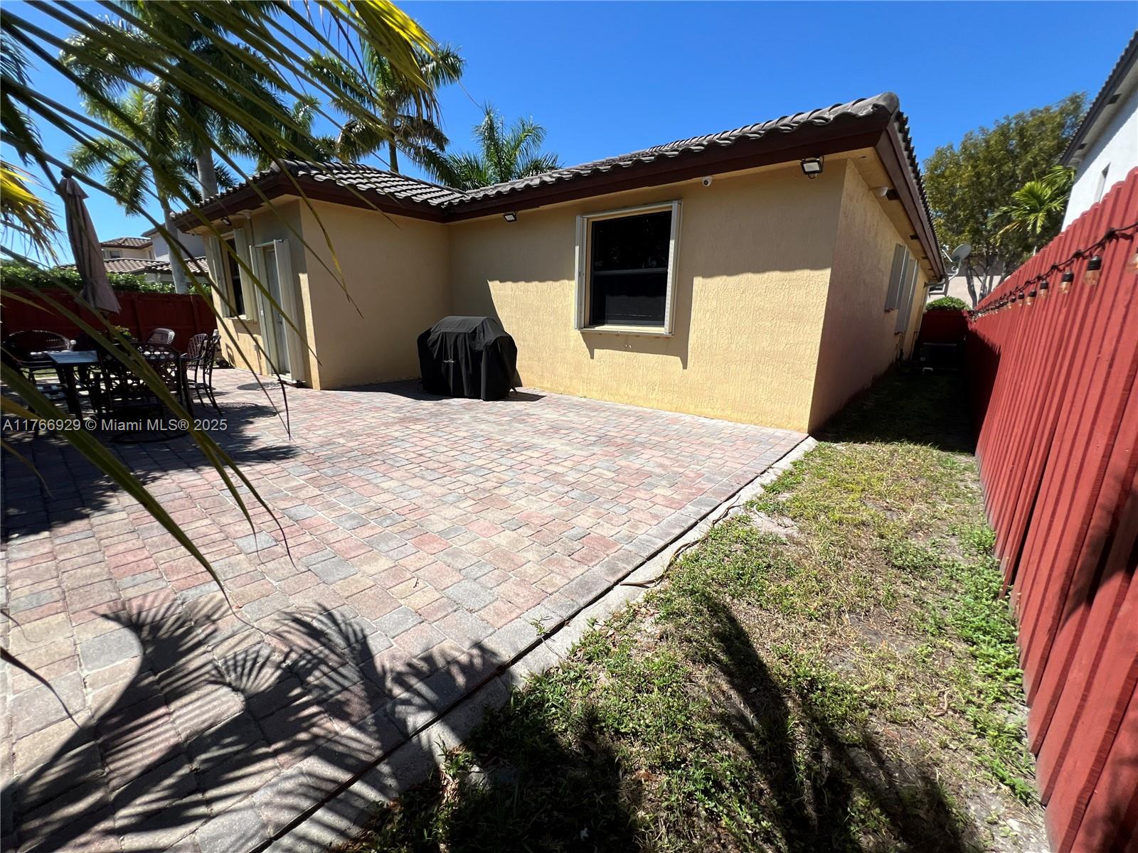 GARDEN ESTATES AT THE HAM - Residential Lease