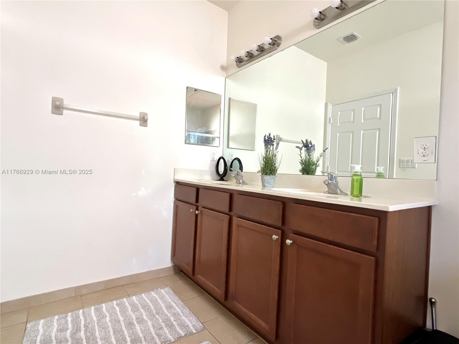 GARDEN ESTATES AT THE HAM - Residential Lease