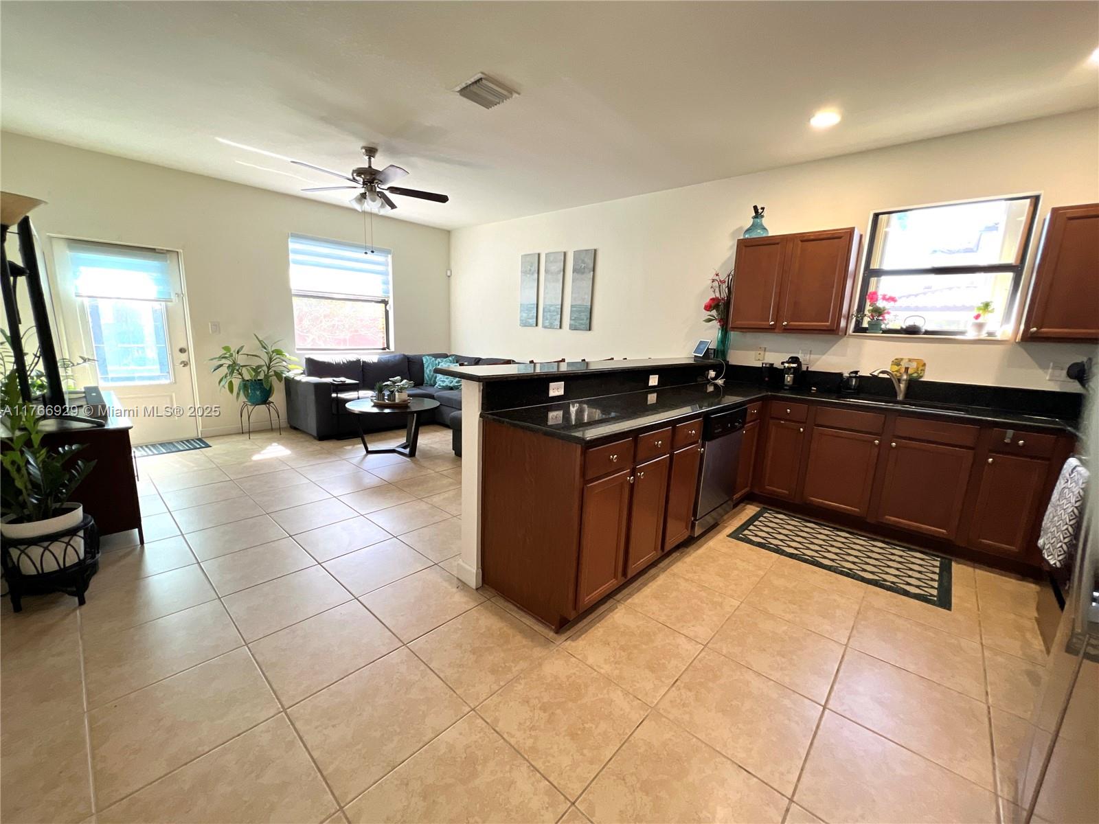 GARDEN ESTATES AT THE HAM - Residential Lease
