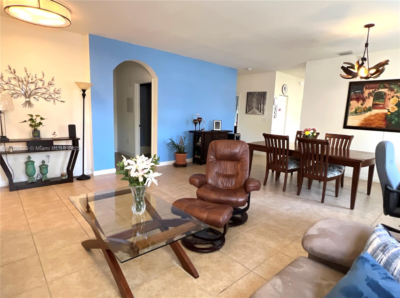 GARDEN ESTATES AT THE HAM - Residential Lease