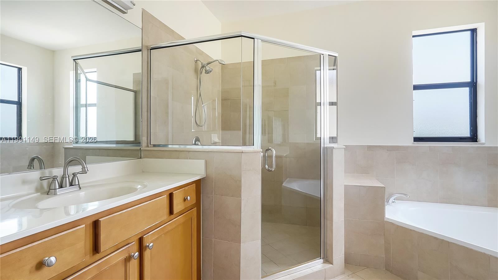 BELLAGIO VILLAS - Residential