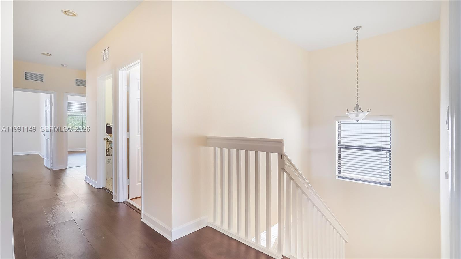 BELLAGIO VILLAS - Residential