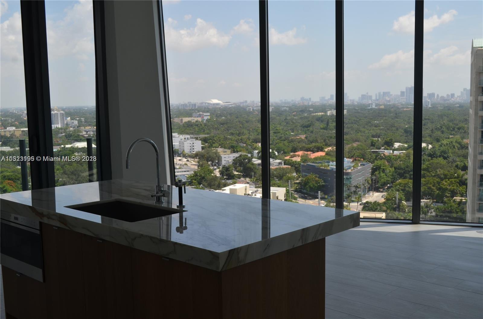 CLUB RESIDENCES AT PARK G - Residential Lease