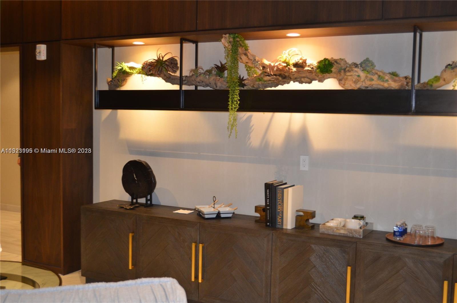 CLUB RESIDENCES AT PARK G - Residential Lease