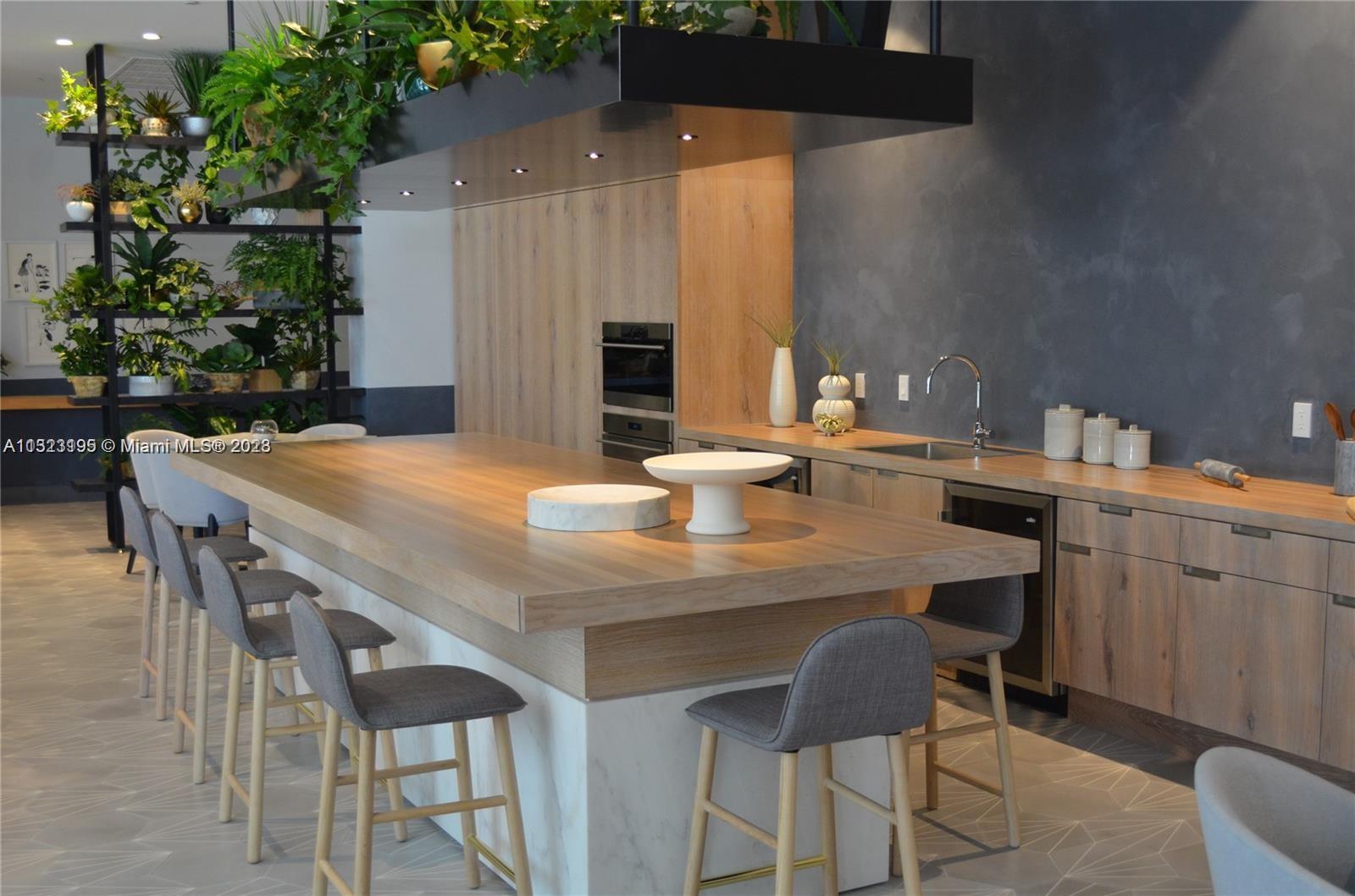 CLUB RESIDENCES AT PARK G - Residential Lease