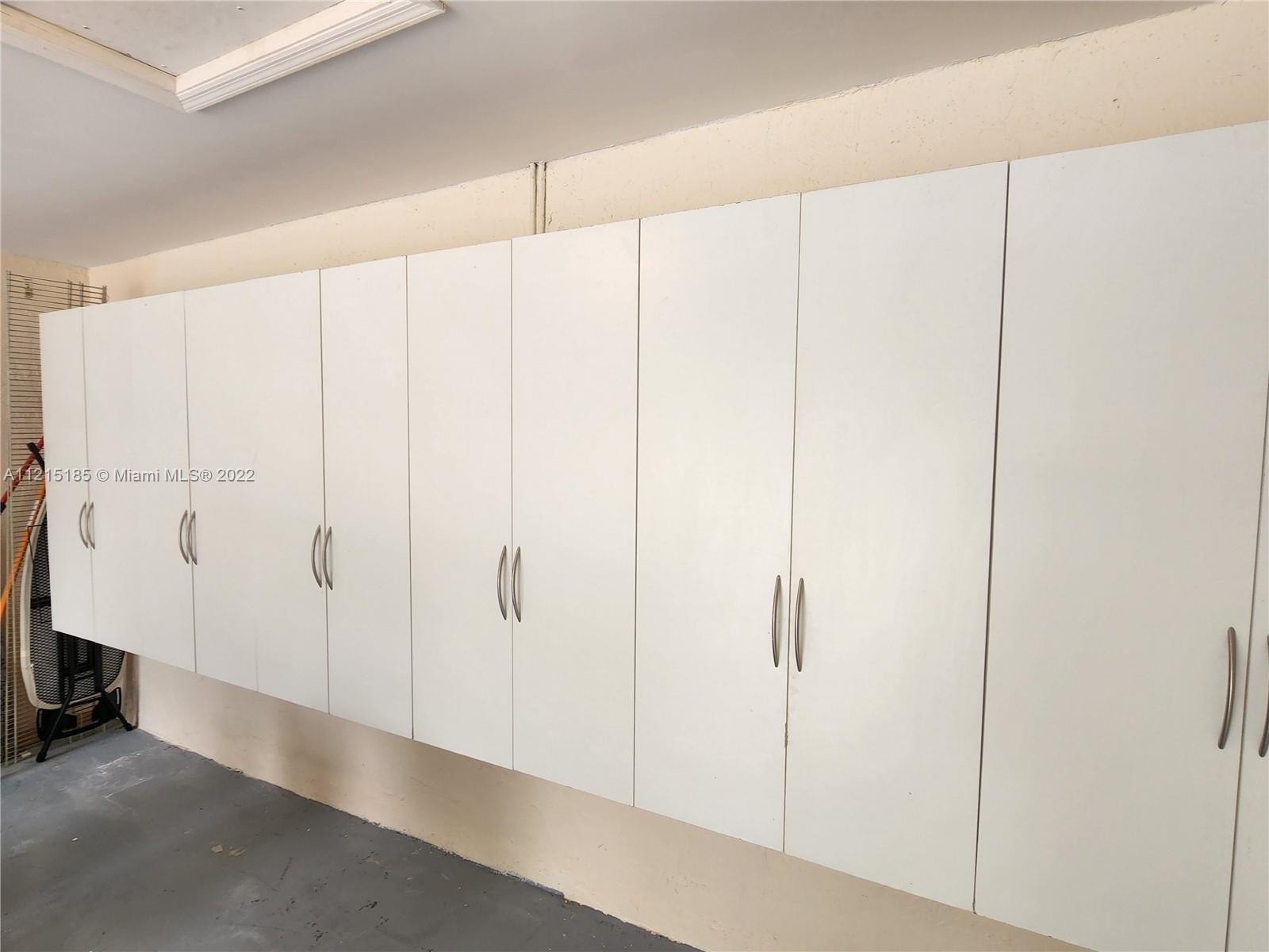 LAKES OF WESTERN PINES RE - Residential Lease