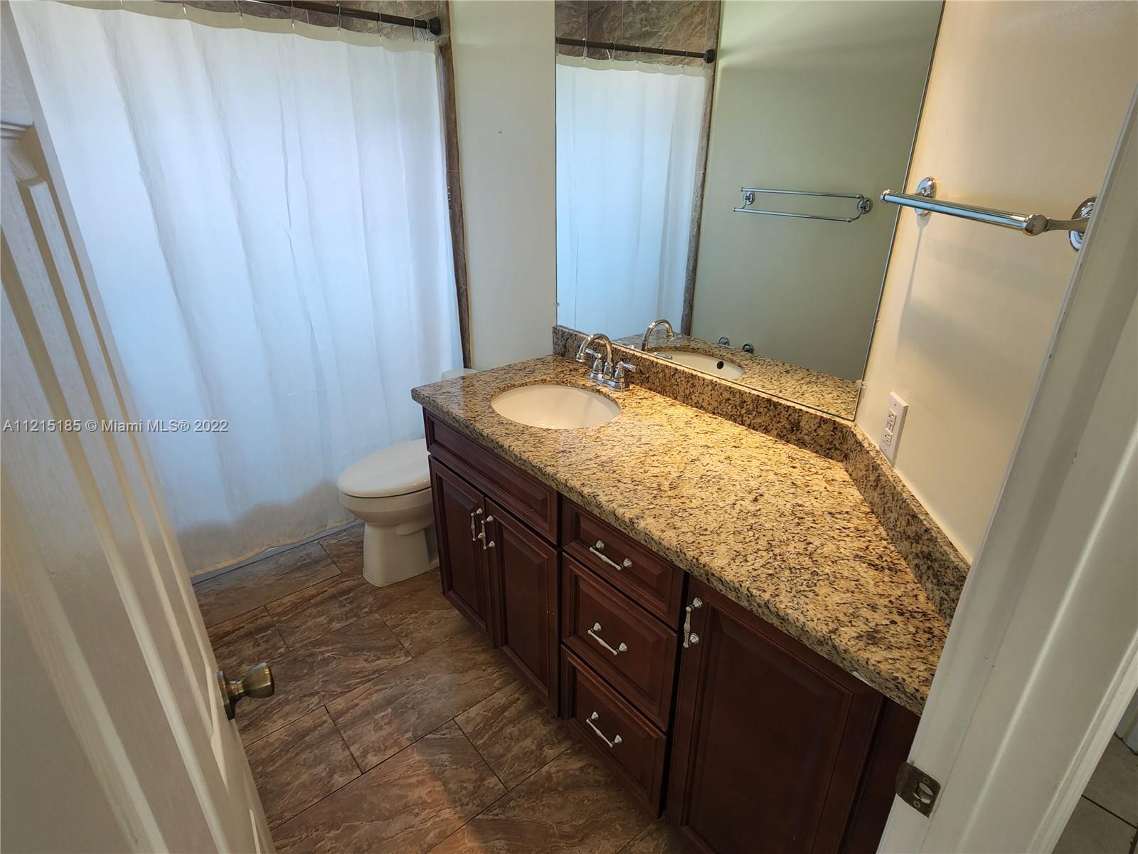 LAKES OF WESTERN PINES RE - Residential Lease