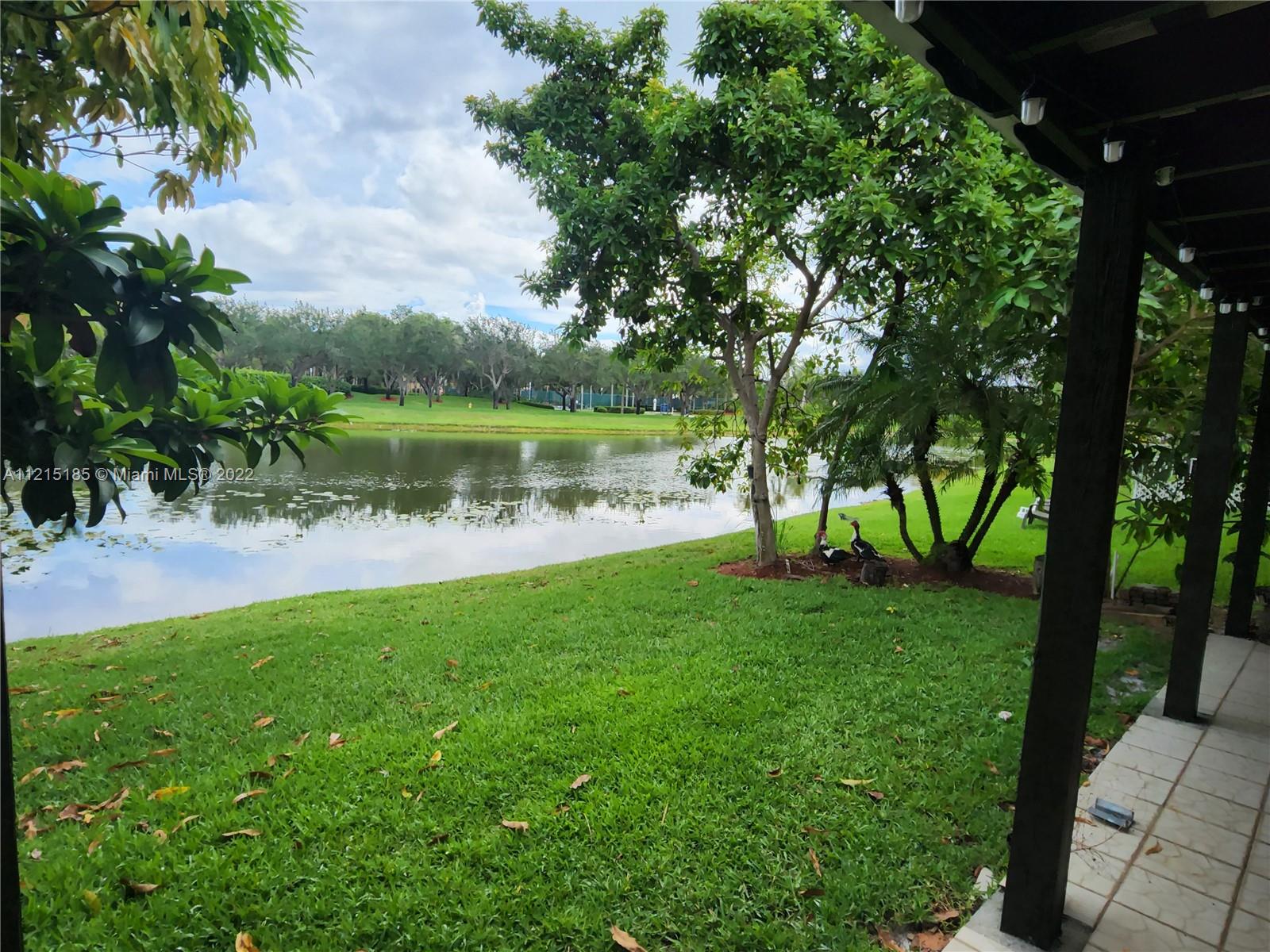 LAKES OF WESTERN PINES RE - Residential Lease