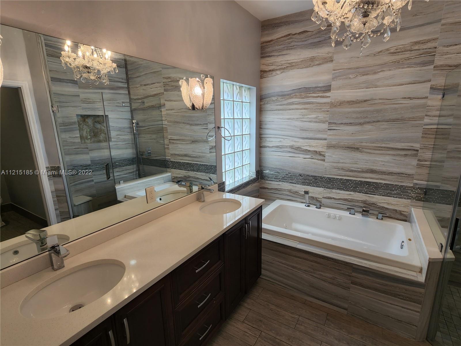 LAKES OF WESTERN PINES RE - Residential Lease