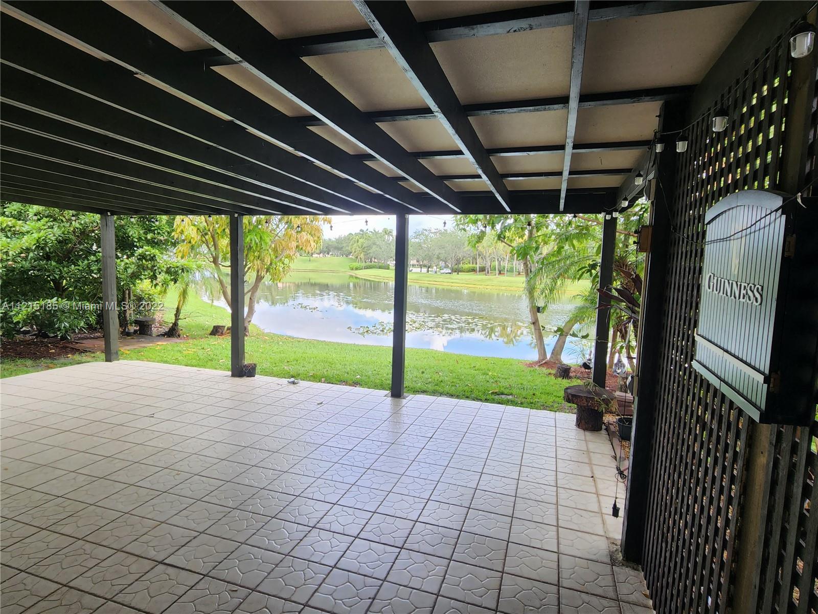 LAKES OF WESTERN PINES RE - Residential Lease