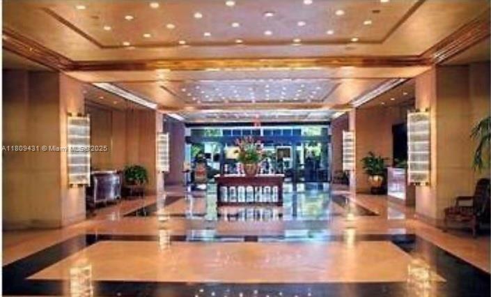 VENETIA CONDO - Residential Lease