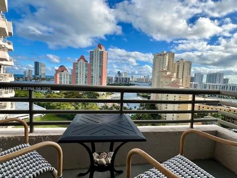 3300 NE 191st St 1916 Aventura FL 33180