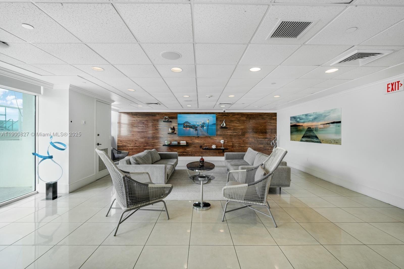 The Floridian - Residential