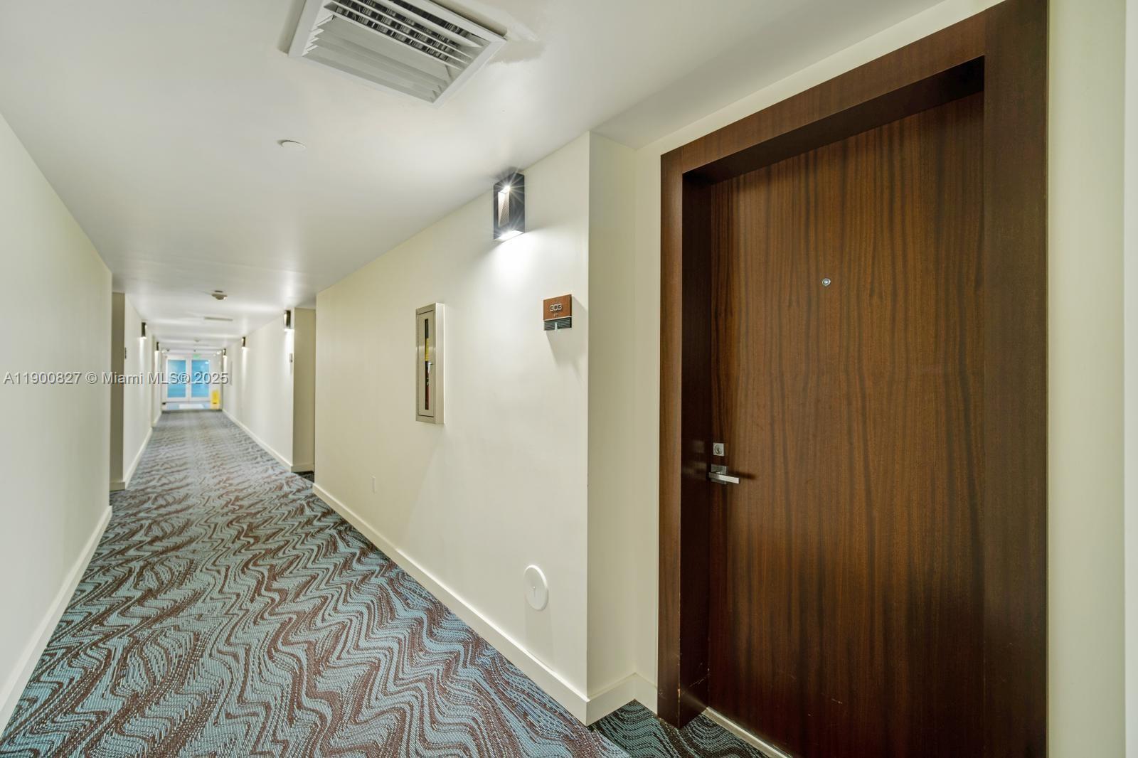 650 West Ave 303, Miami Beach, FL, 33139/$439,000 3 650 West Ave 303