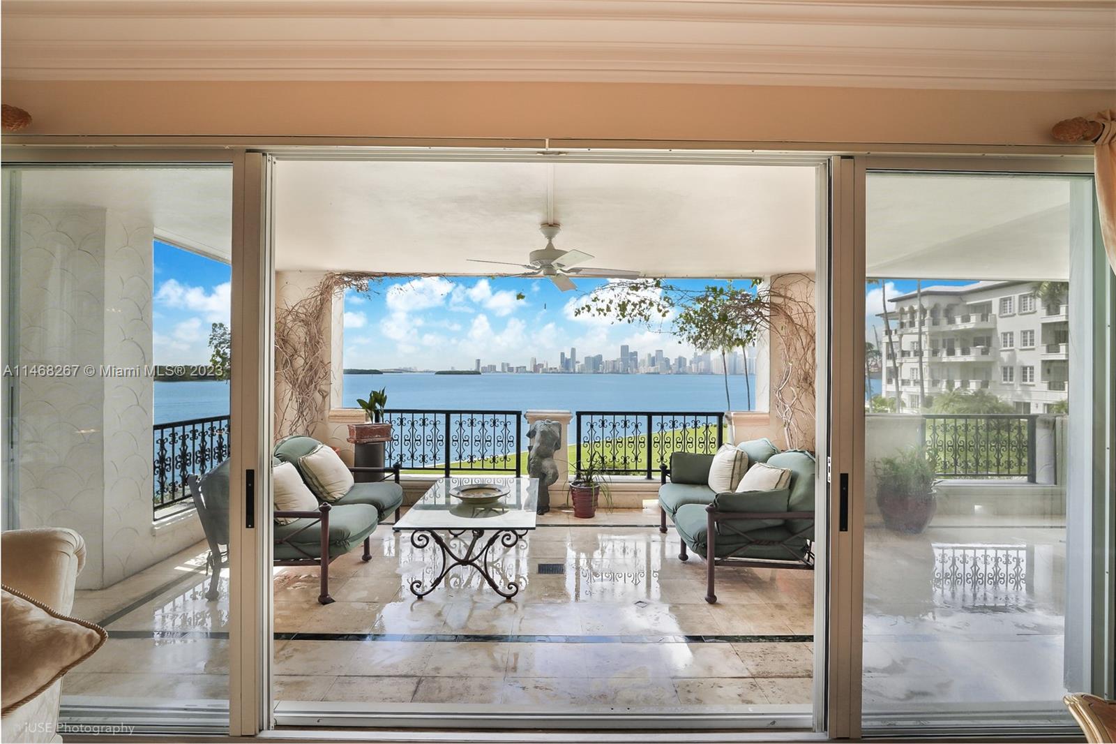 BAYVIEW AT FISHER ISL CON - Residential