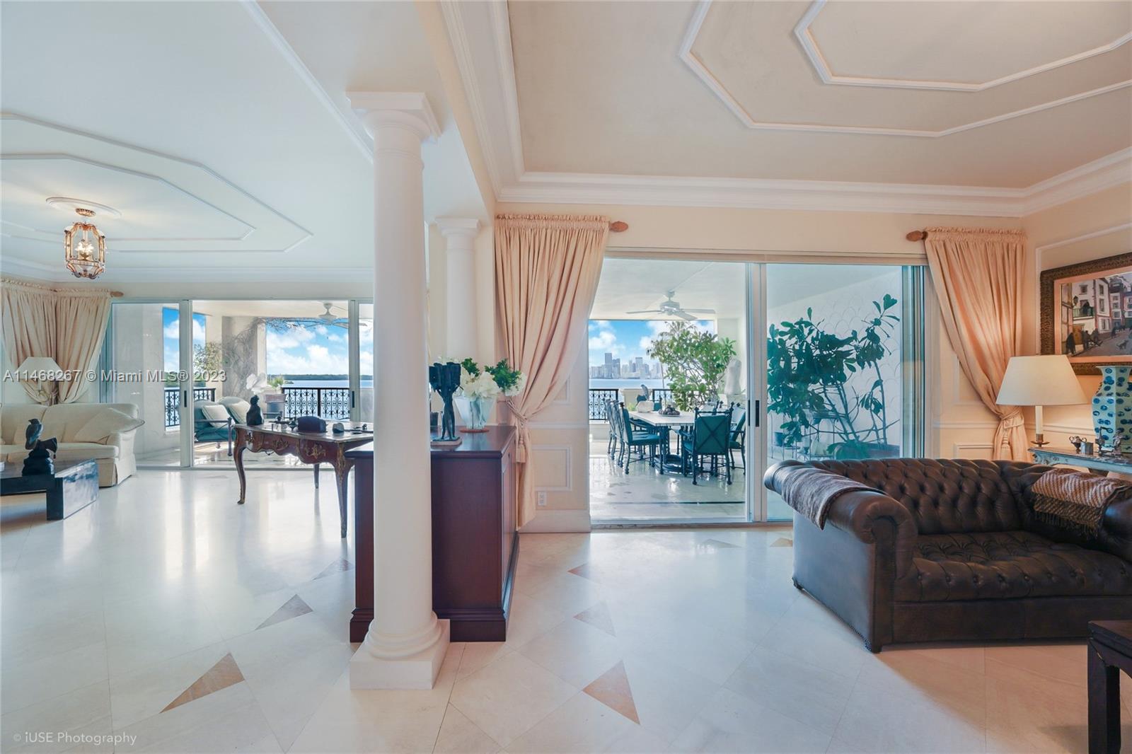 BAYVIEW AT FISHER ISL CON - Residential