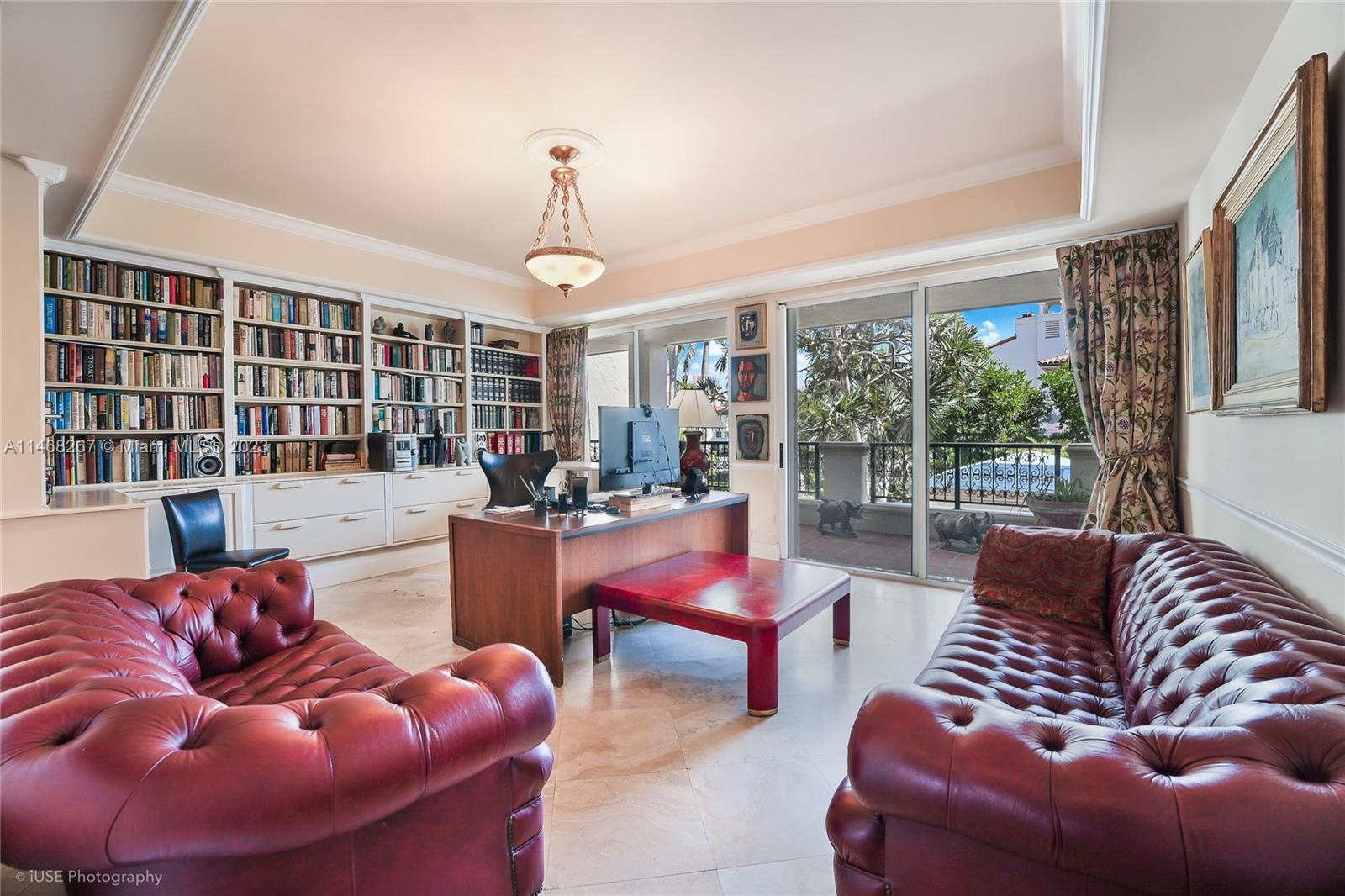 BAYVIEW AT FISHER ISL CON - Residential