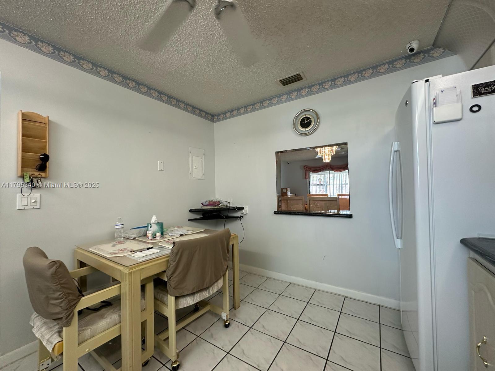 COVERED BRIDGE CONDO - Residential