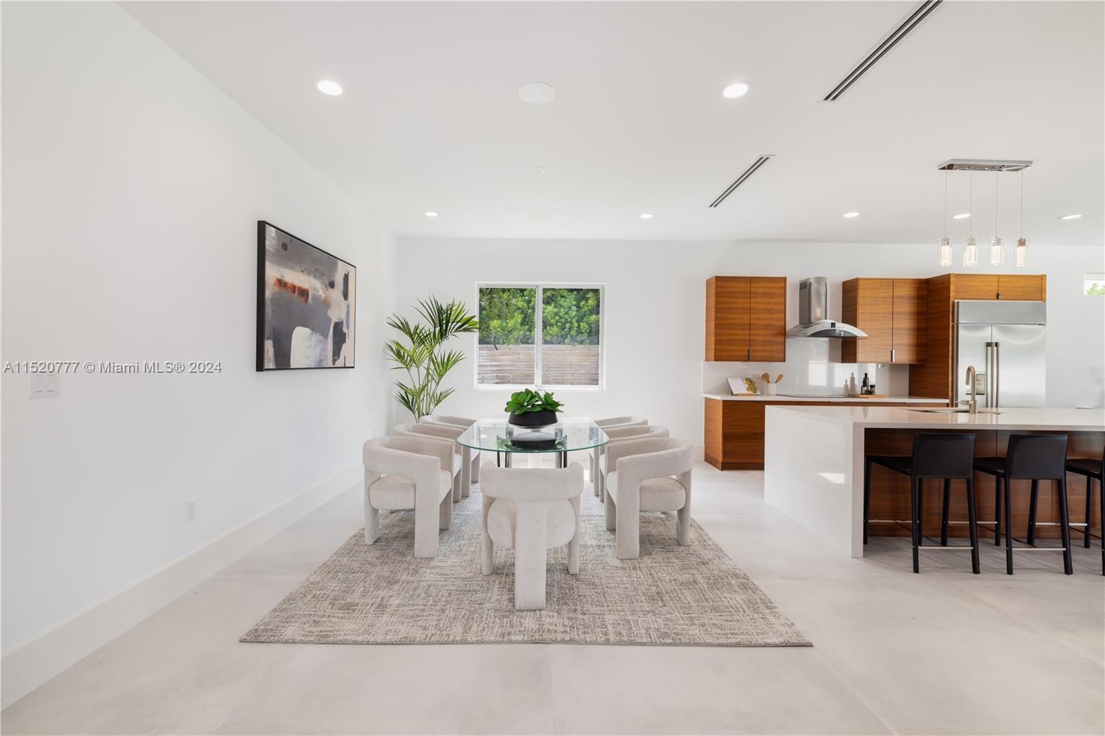 PINEWOOD ACRESS DEVELOPME - Residential