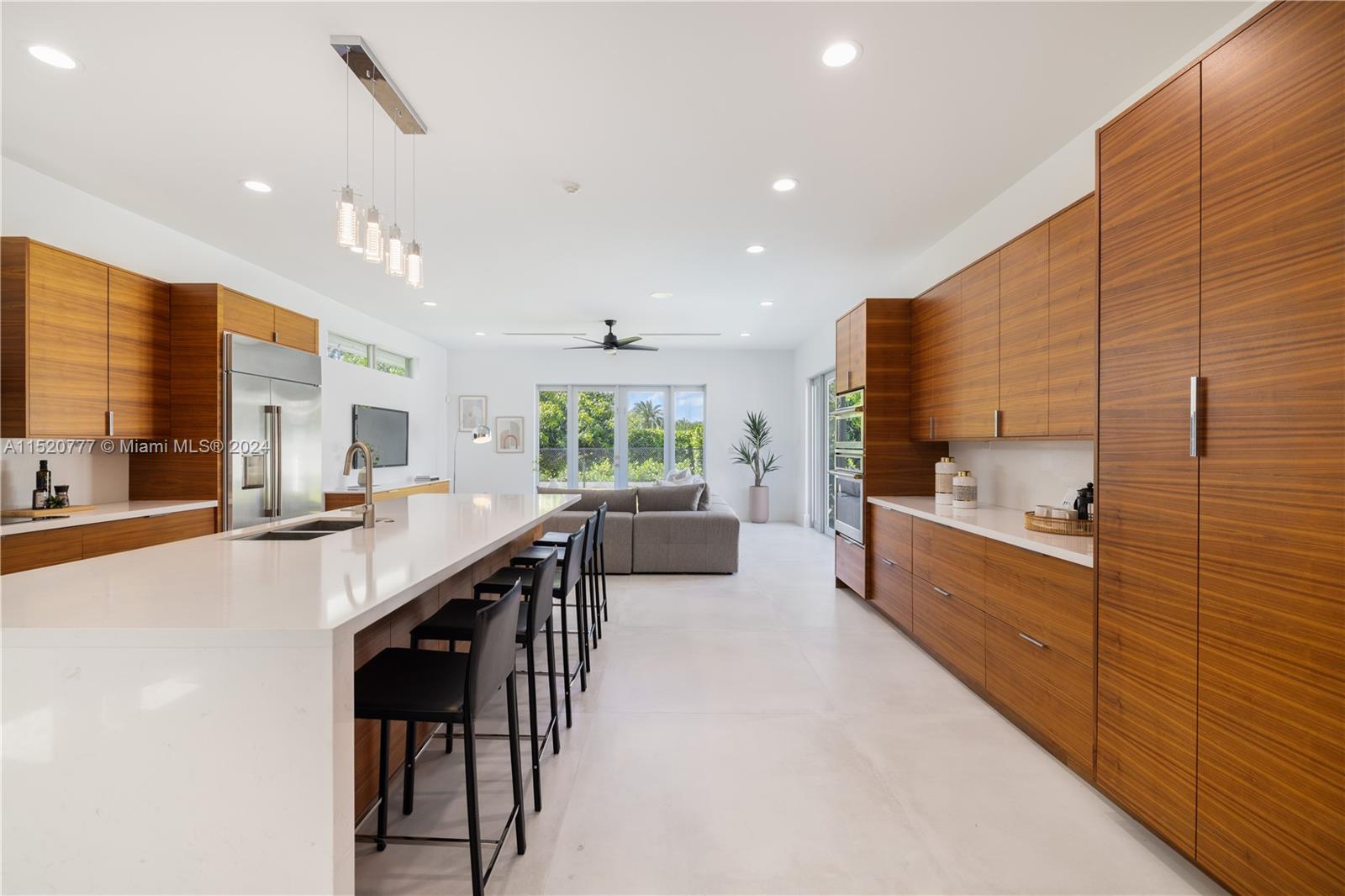 PINEWOOD ACRESS DEVELOPME - Residential