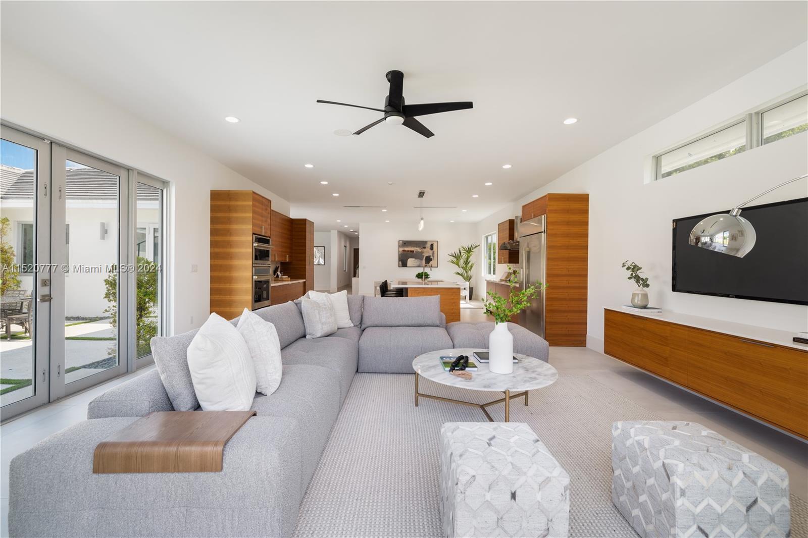 PINEWOOD ACRESS DEVELOPME - Residential