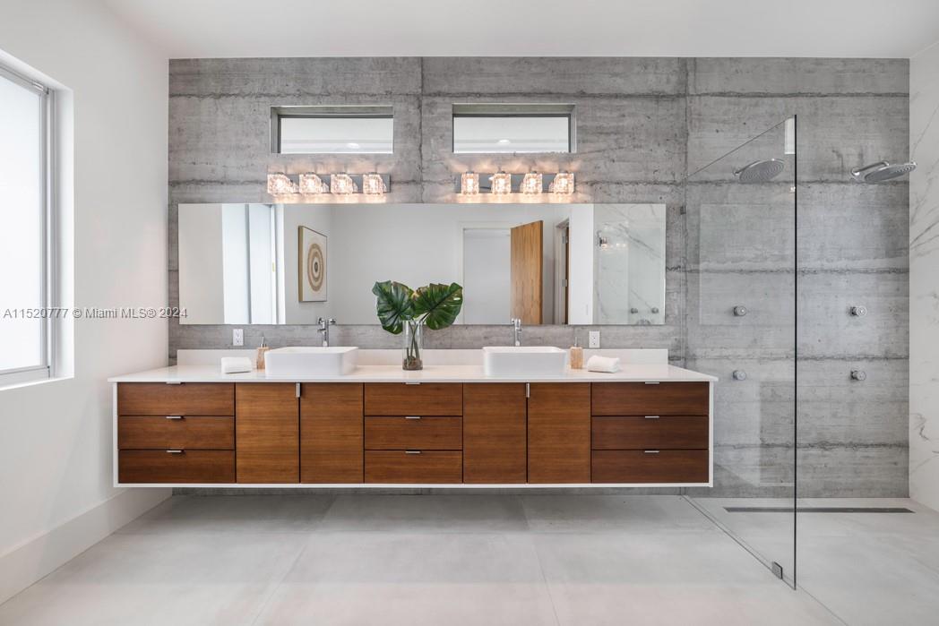 PINEWOOD ACRESS DEVELOPME - Residential