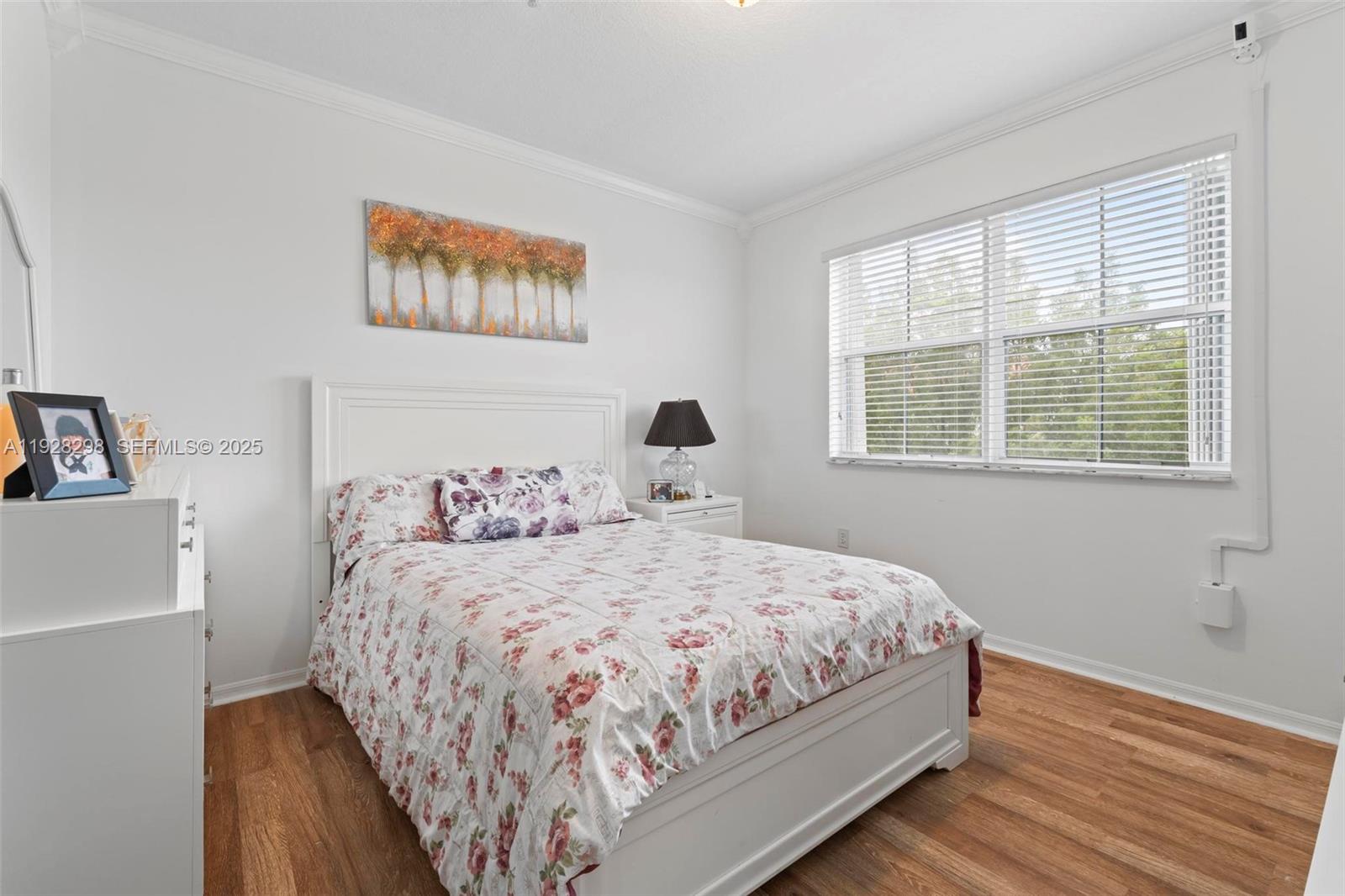 THE COURTS AT DORAL ISLES - Residential