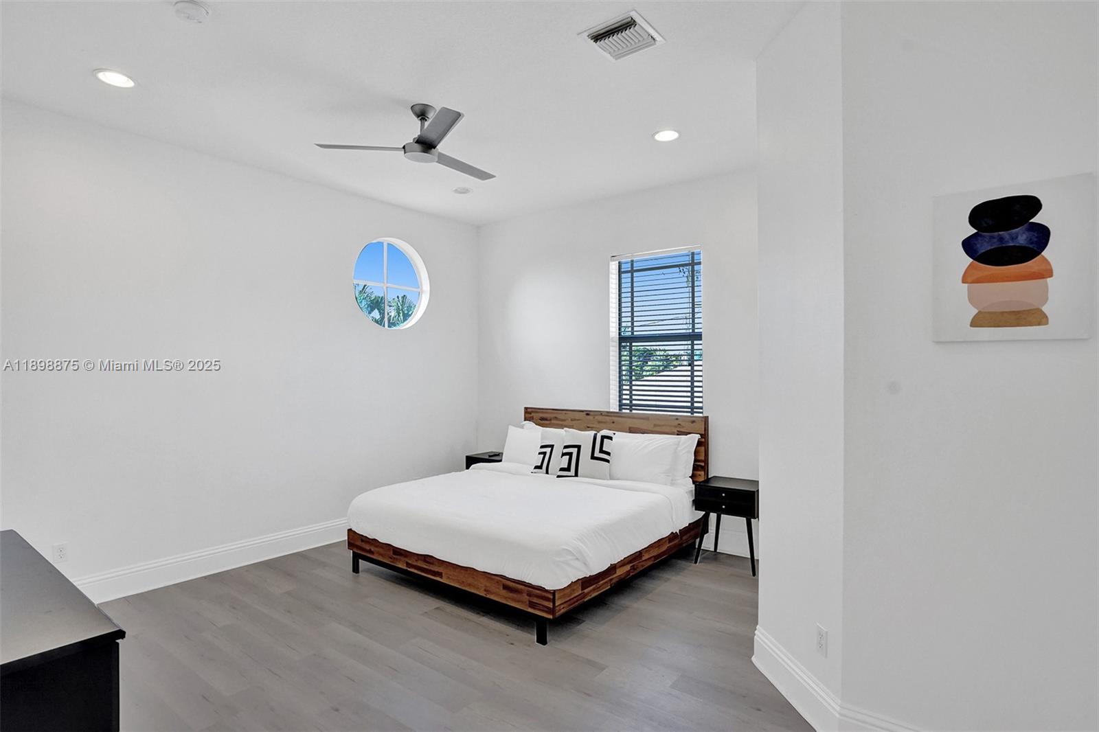 FLORAL RIDGE ADDITION - Residential Lease