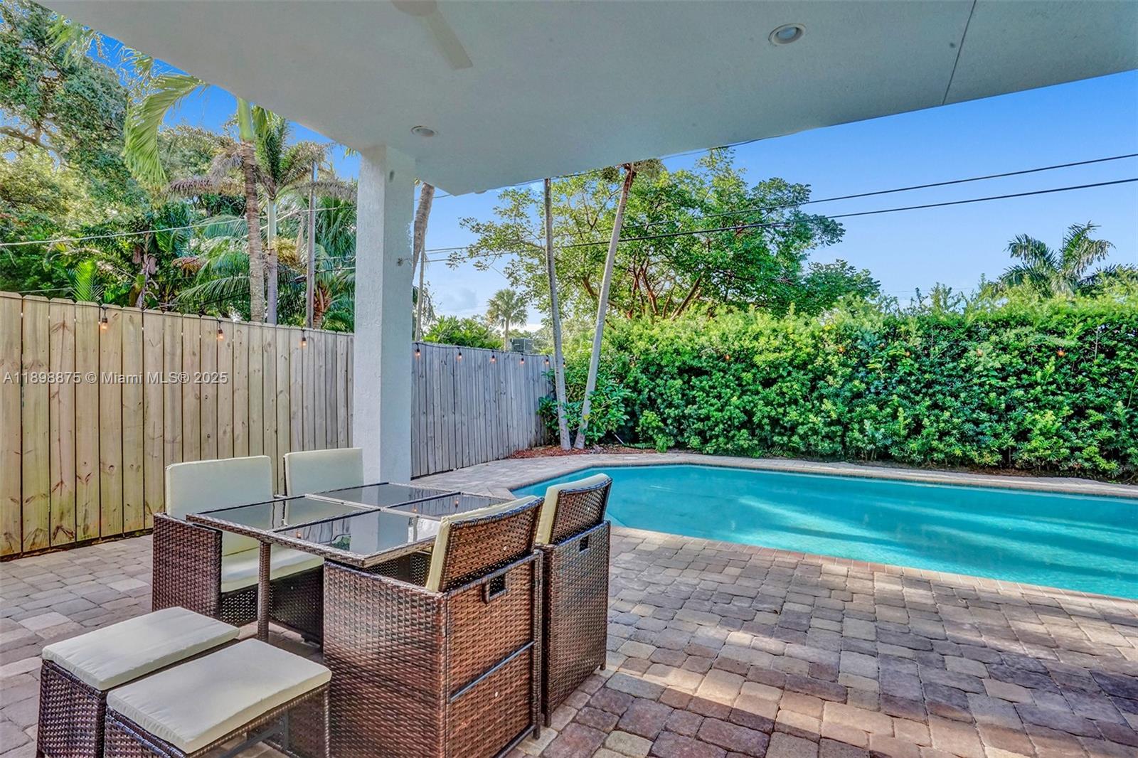 FLORAL RIDGE ADDITION - Residential Lease