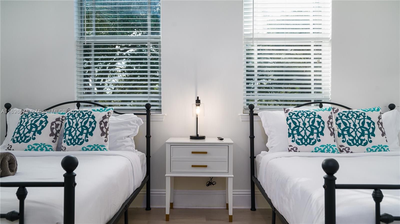 FLORAL RIDGE ADDITION - Residential Lease