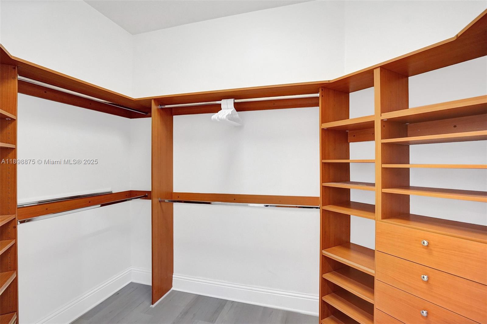 FLORAL RIDGE ADDITION - Residential Lease