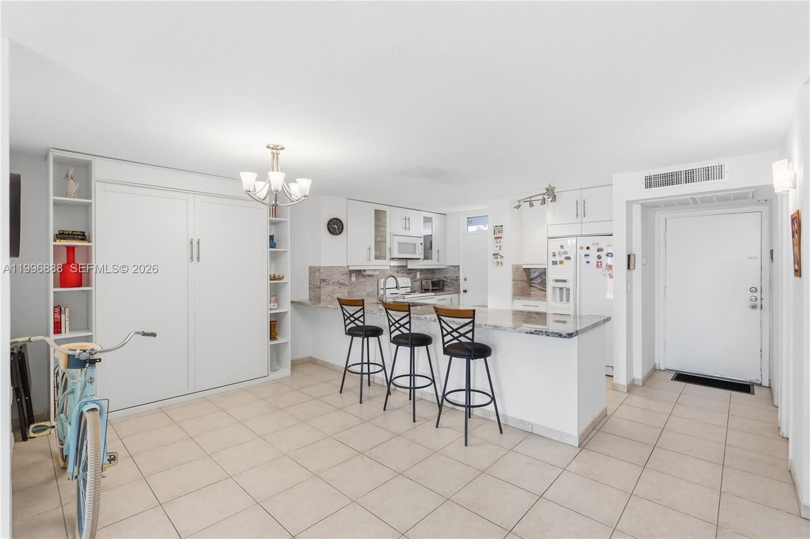 OCEAN PARK CONDO - Residential