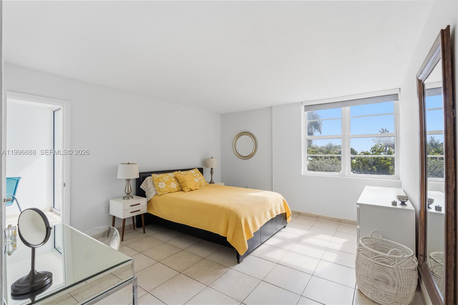 OCEAN PARK CONDO - Residential