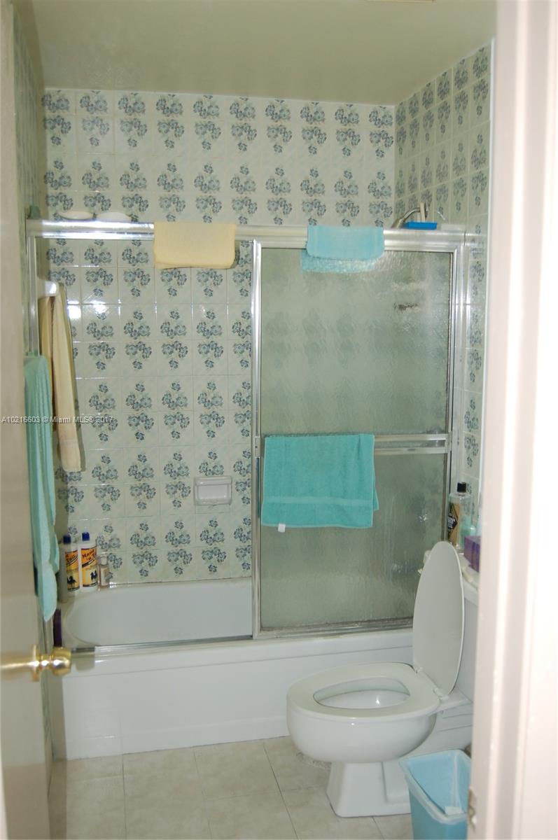 Tamiami Lakes Sec 02 - Residential