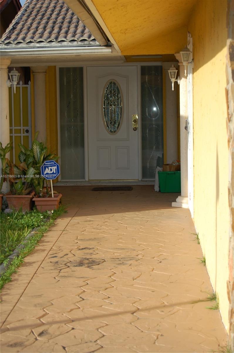 Tamiami Lakes Sec 02 - Residential