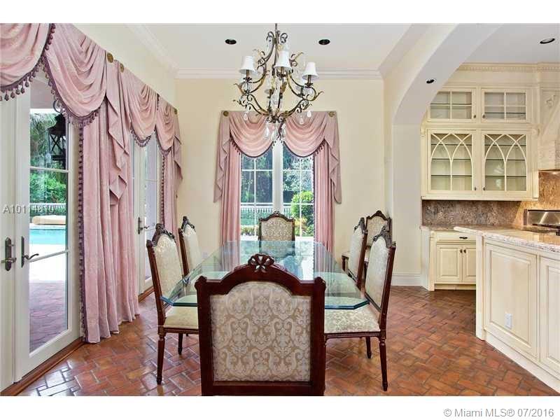 HILLSBORO MILE - Residential