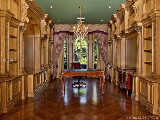 HILLSBORO MILE - Residential