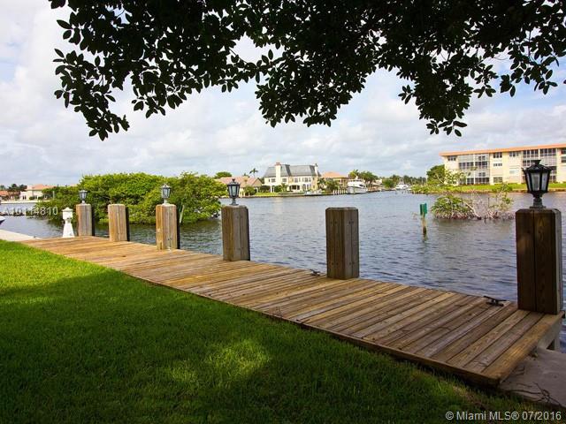 HILLSBORO MILE - Residential