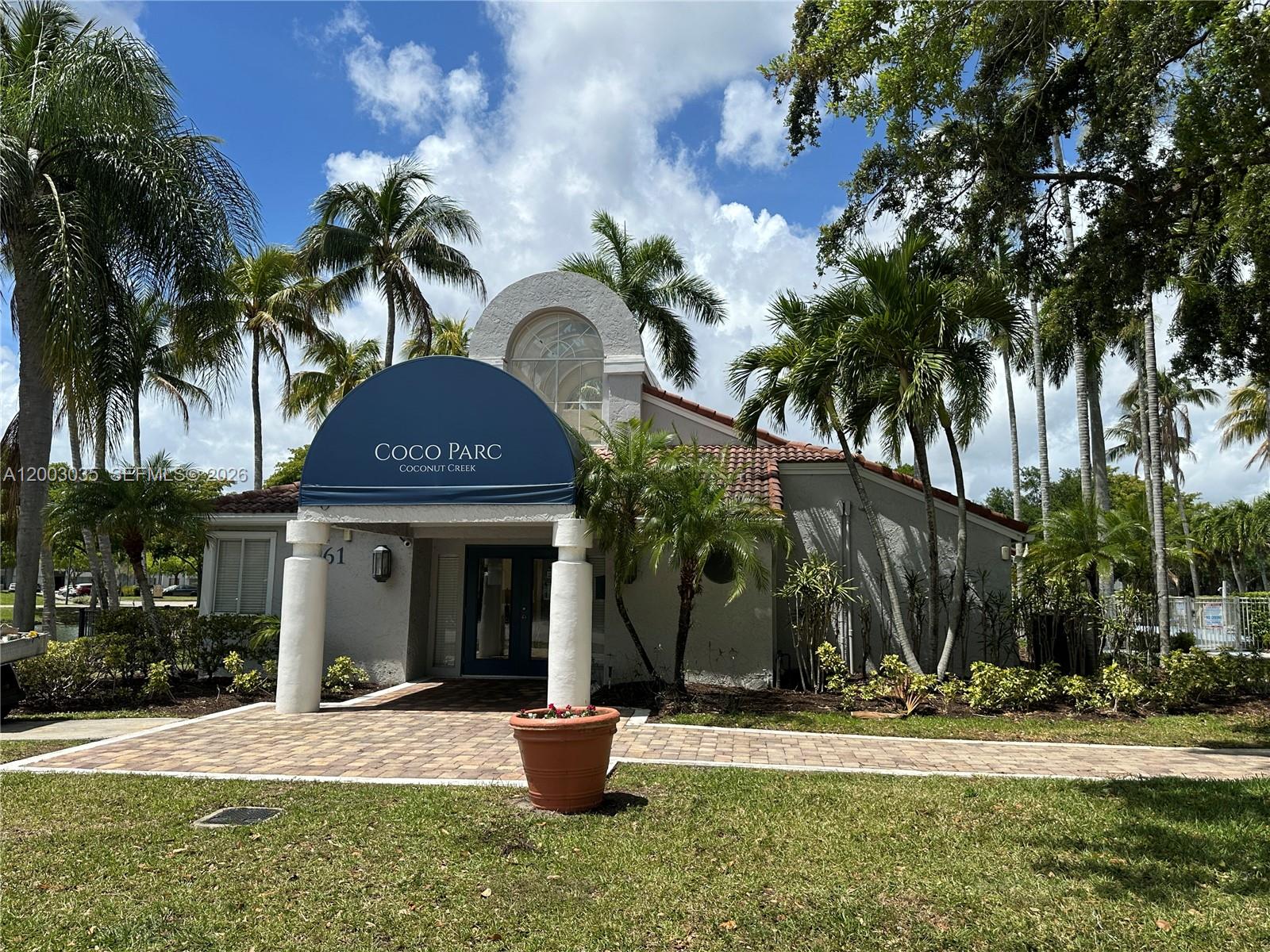 COCO PARC CONDO - Residential