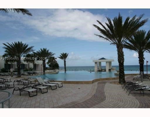 3101 S Ocean Dr 2104