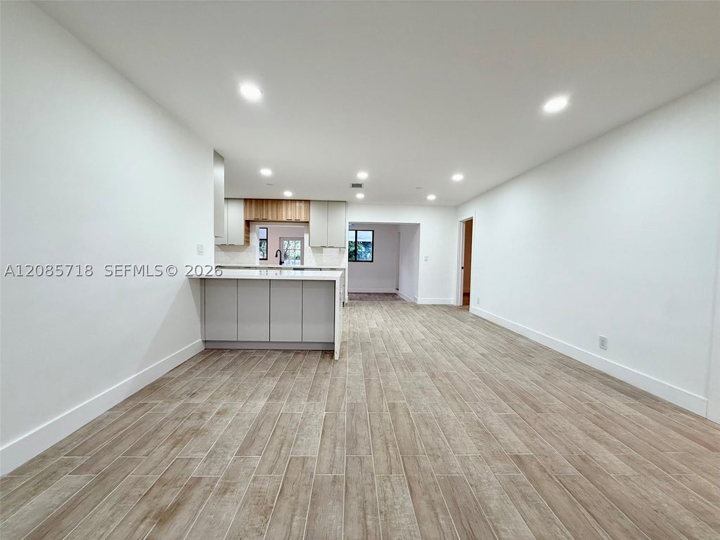 Photo of 2201 N 54th Ave #0, Hollywood, FL 33021 (MLS # A12085718)