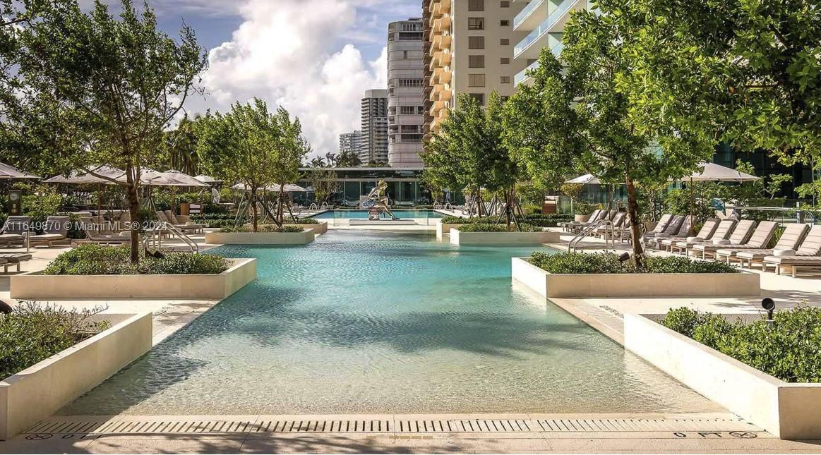 OCEANA BAL HARBOUR CONDO - Residential