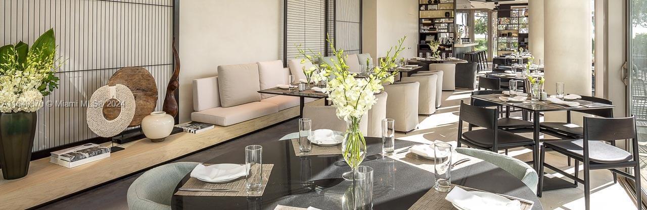 OCEANA BAL HARBOUR CONDO - Residential