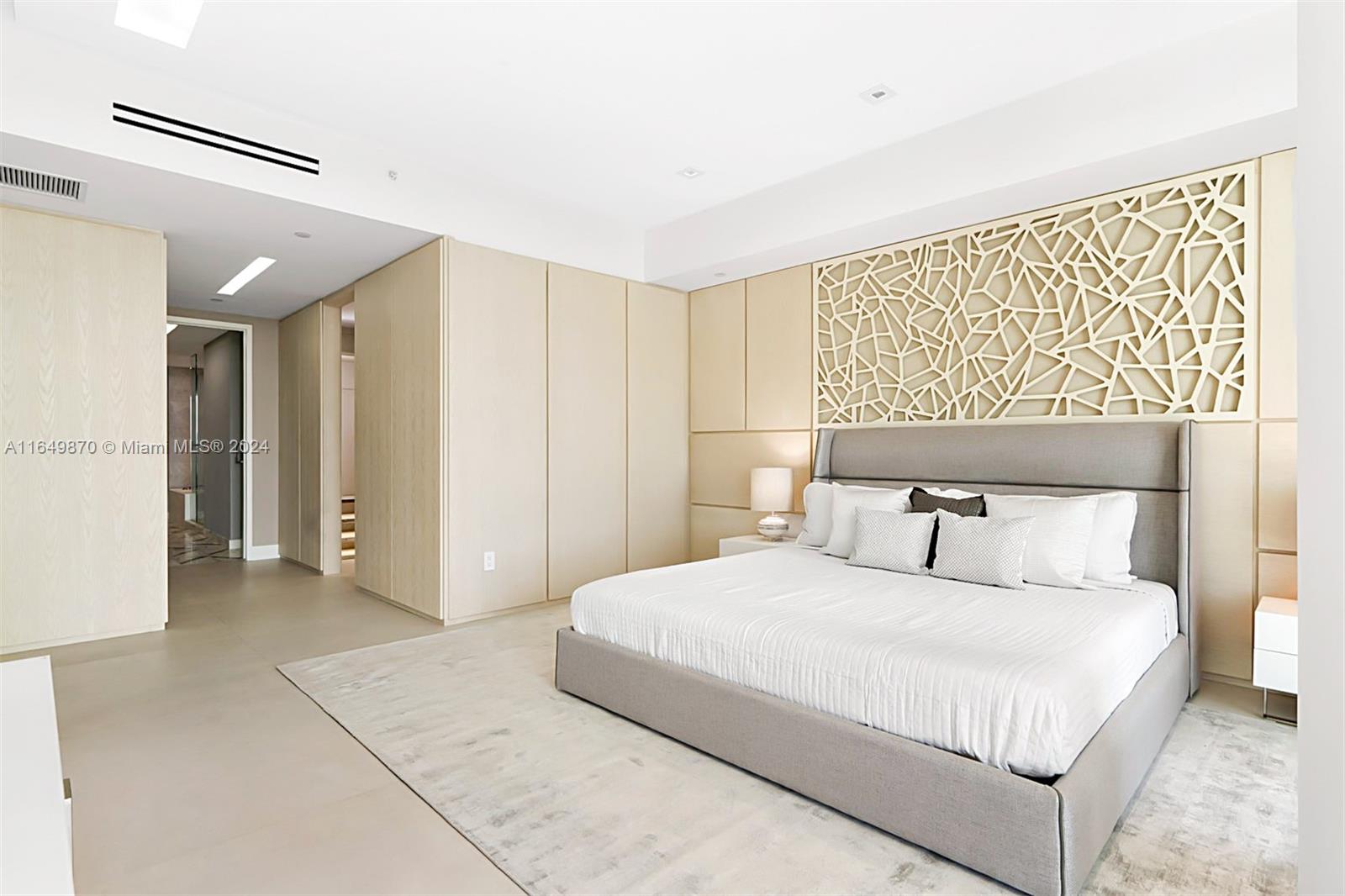 OCEANA BAL HARBOUR CONDO - Residential