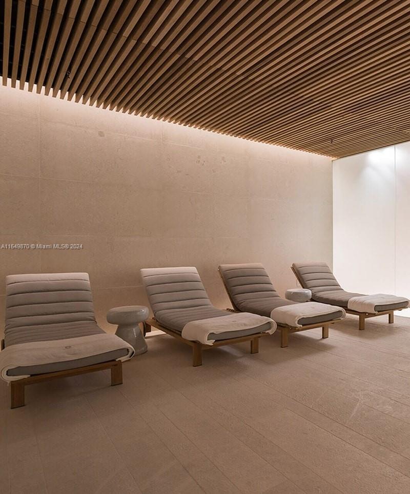 OCEANA BAL HARBOUR CONDO - Residential