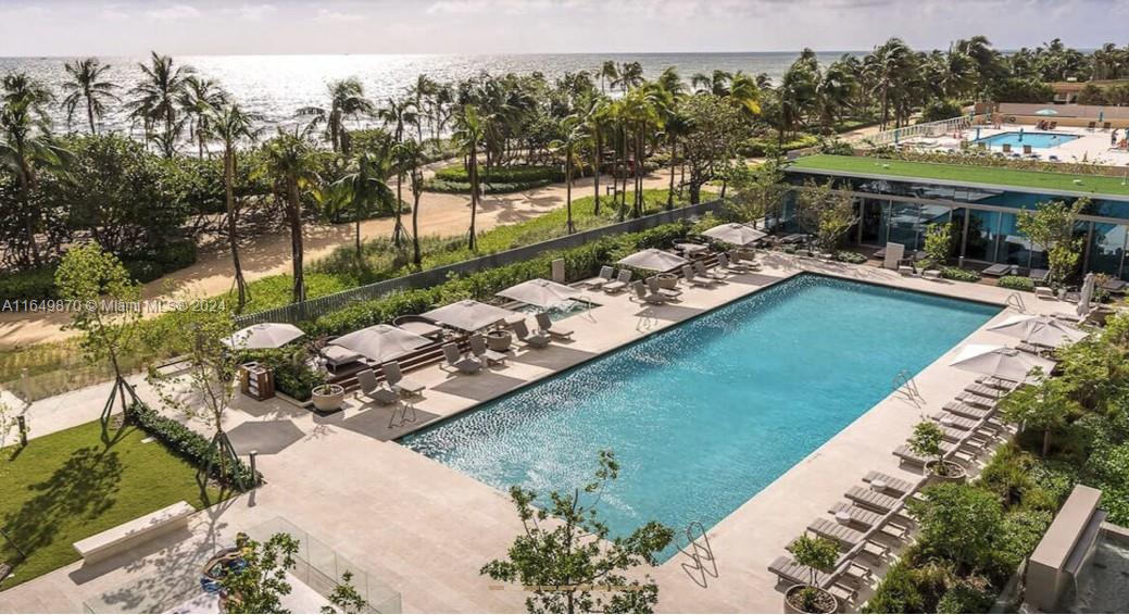 OCEANA BAL HARBOUR CONDO - Residential