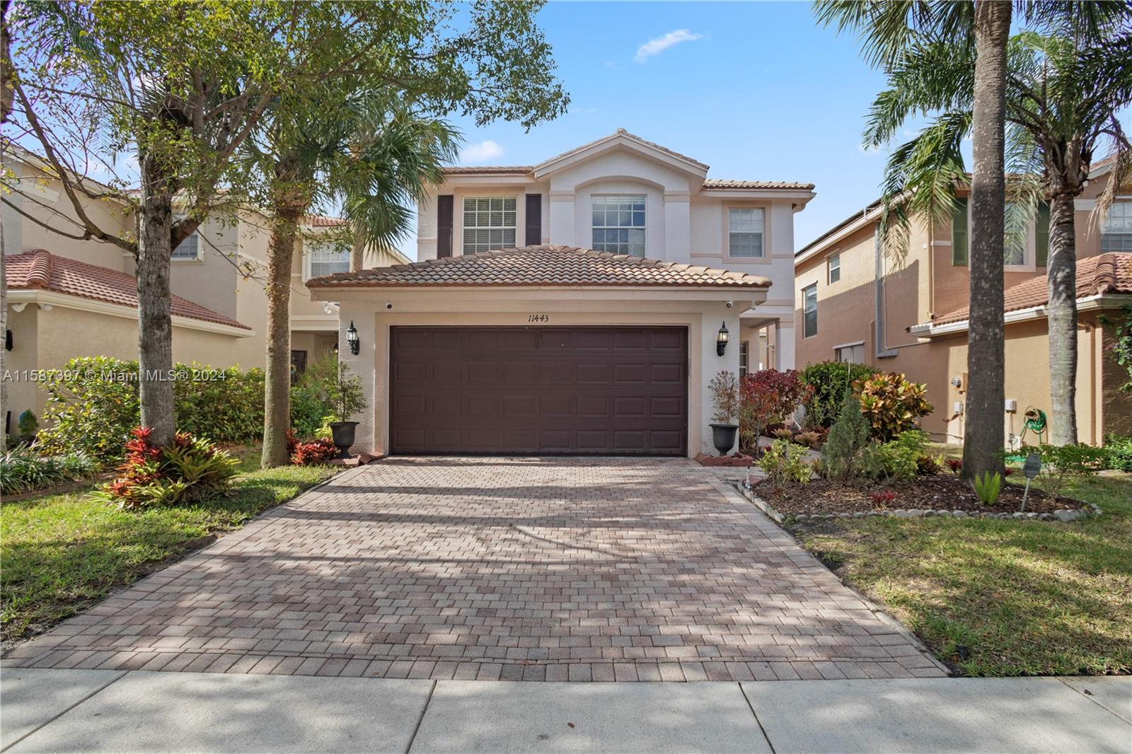 Property for Sale at 11443 Sage Meadow Ter Ter, Royal Palm Beach, Palm Beach County, Florida - Bedrooms: 4 
Bathrooms: 3  - $560,000