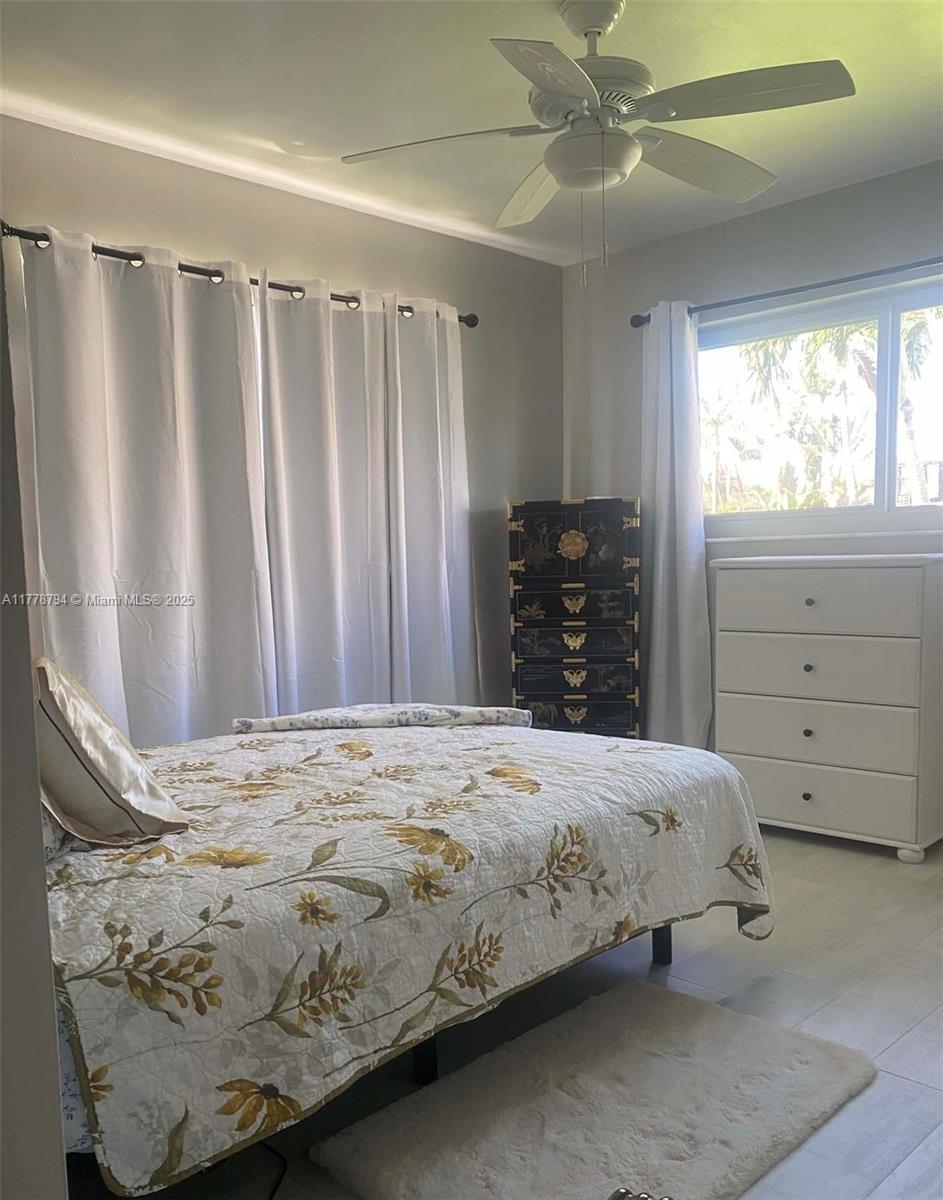 LYONS PARK FIRST ADD - Residential Lease