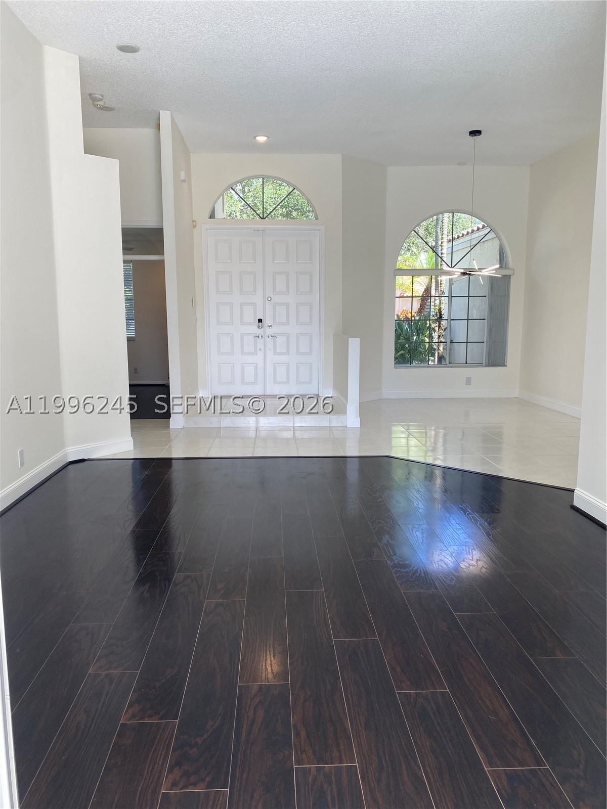 3066 Lakewood Cir